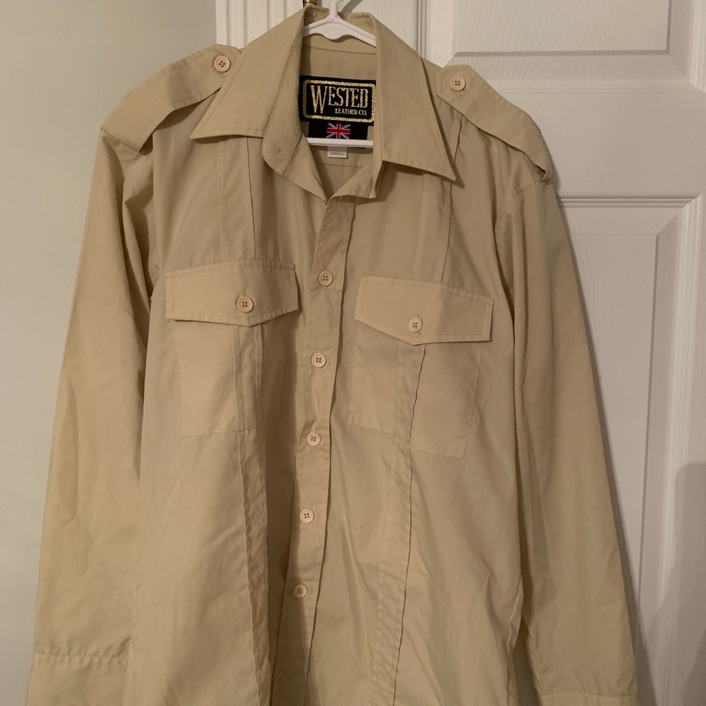 Wested Indiana Jones shirt, size small
